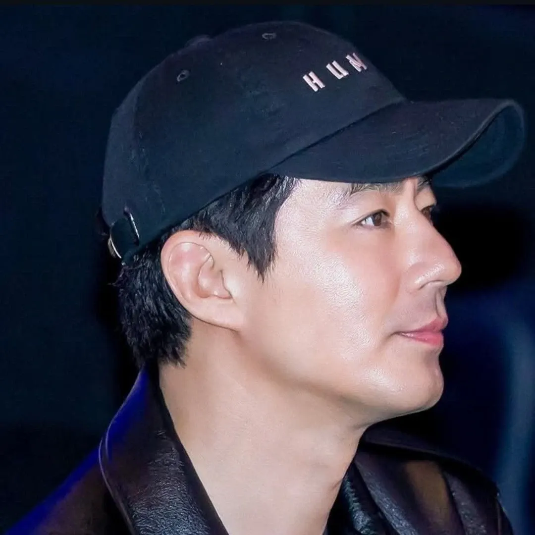 Recent activity shot of Jo Insung