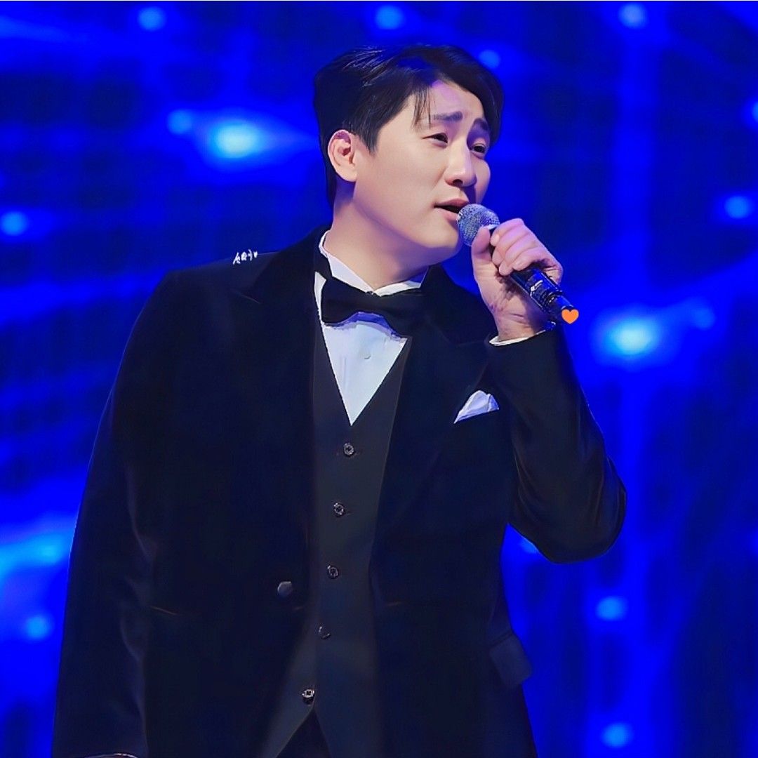 A moment captured by a fan of Na Sangdo