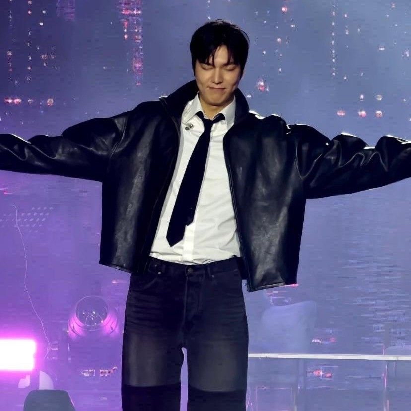 Behind-the-scenes cut of Lee Minho