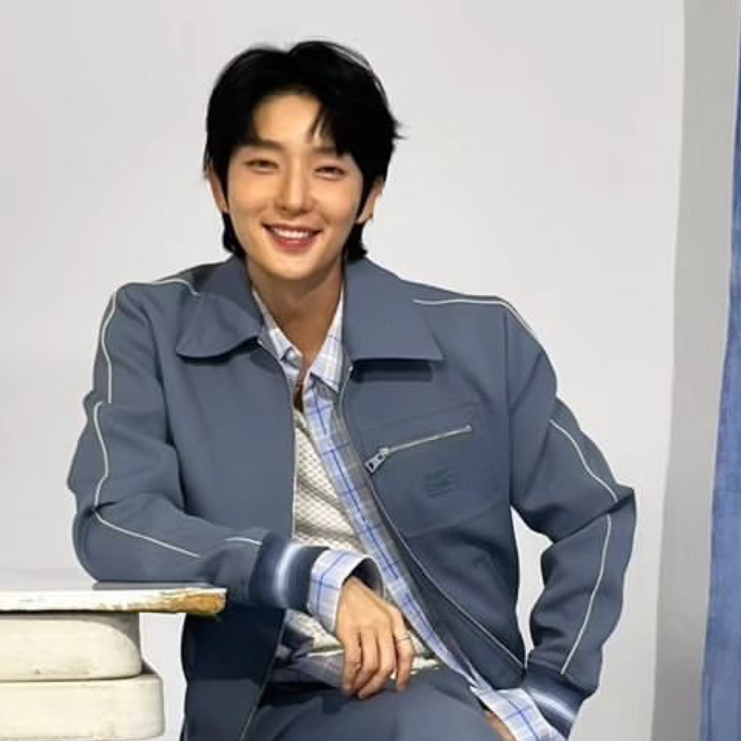 Latest photo of Lee Joongi