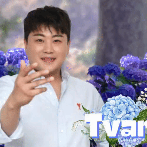 キム・ホジュンの最近の活動ショット