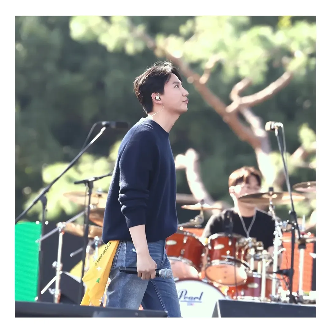 Behind-the-scenes cut of Kim Namgil