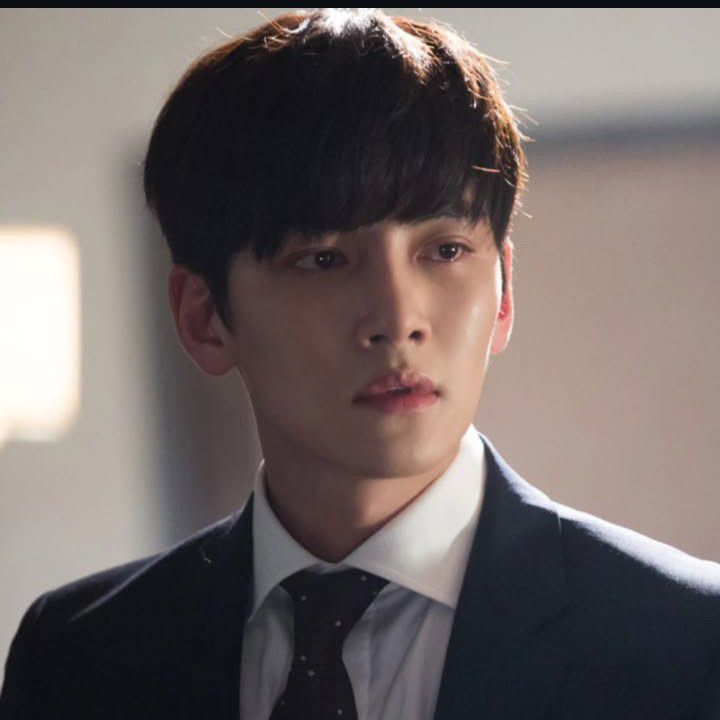 Behind-the-scenes cut of Ji Changwook