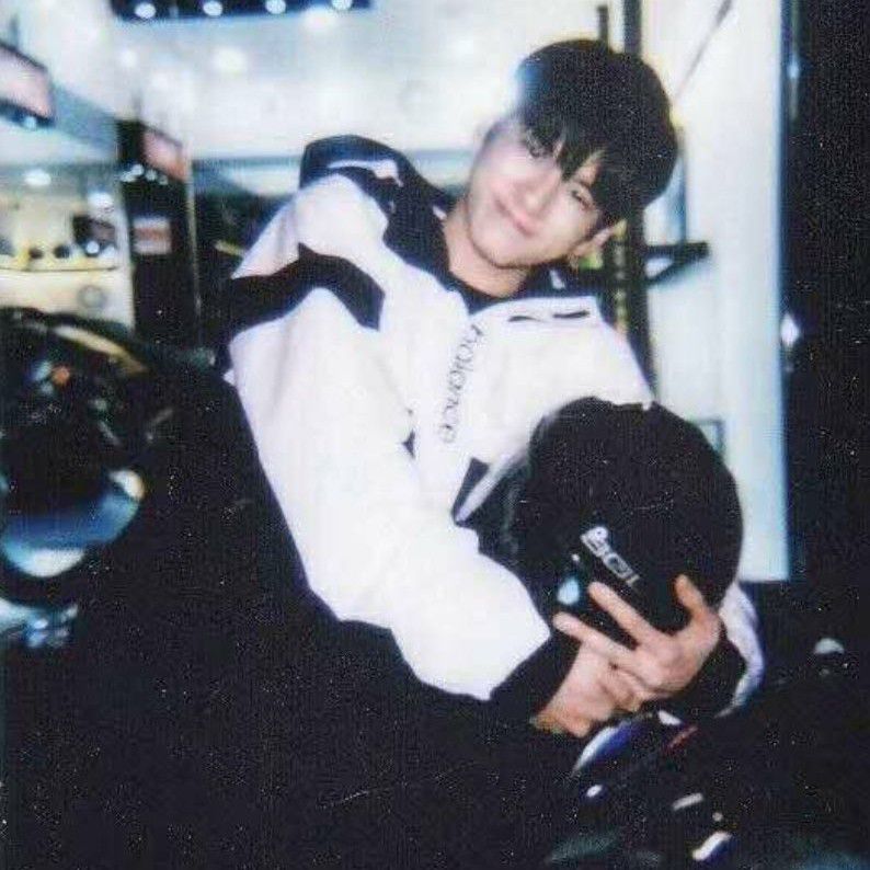 A moment captured by a fan of Ong Seongwu