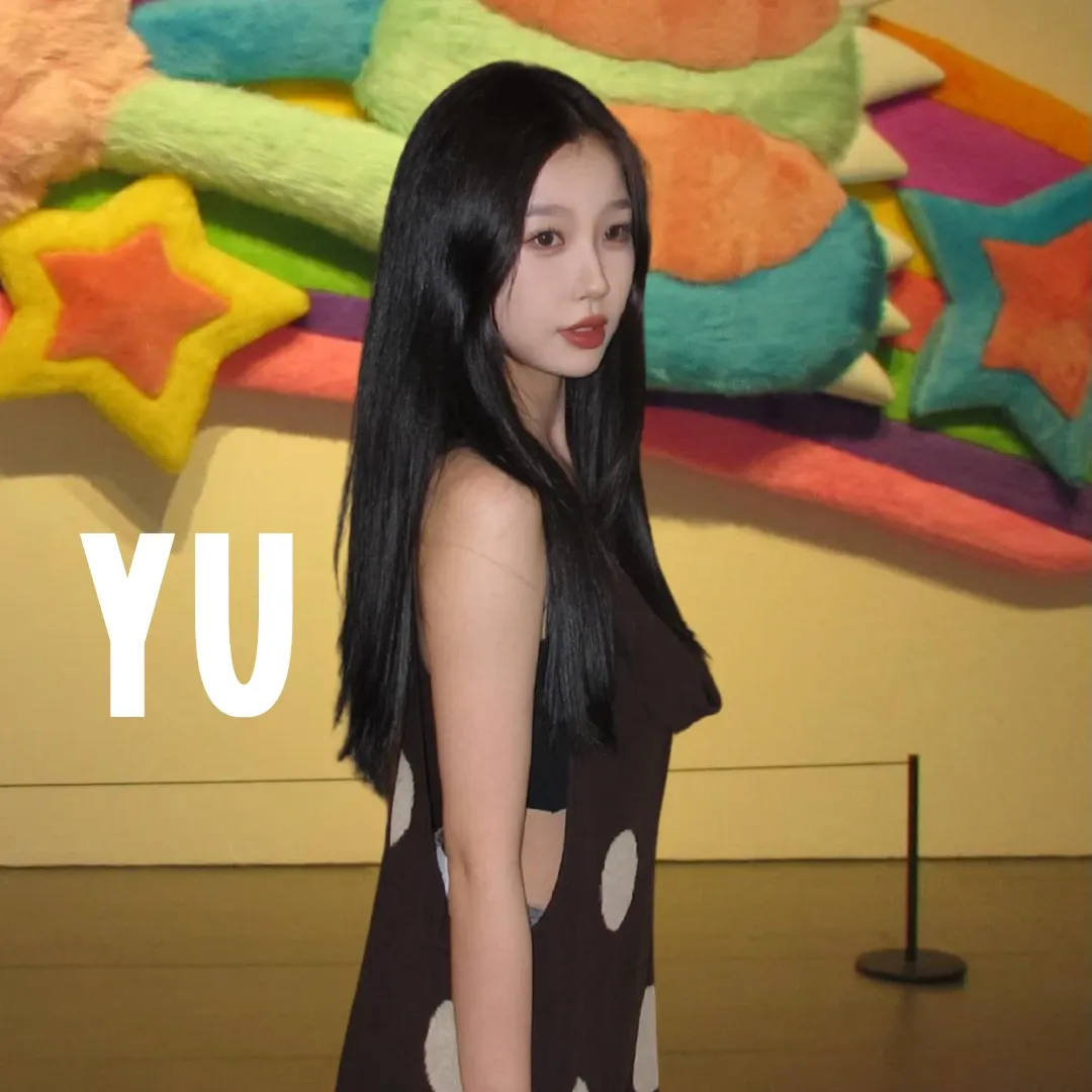 Latest photo of Esther Yu