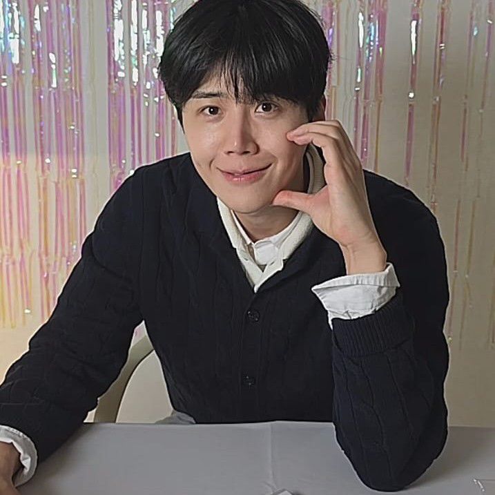 Foto terbaru dari Kim Seonho