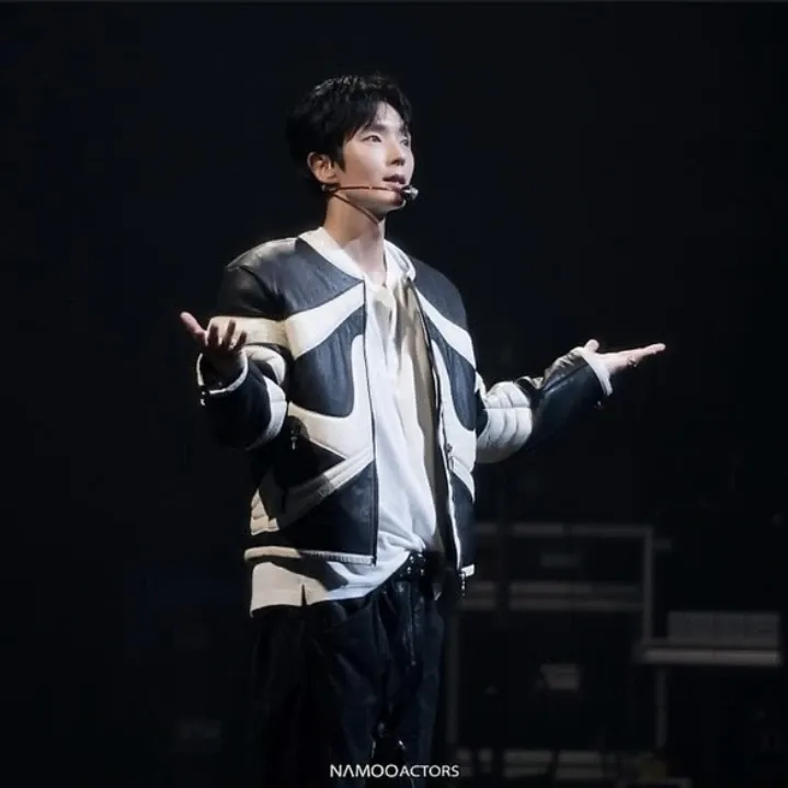 Latest photo of Lee Joongi