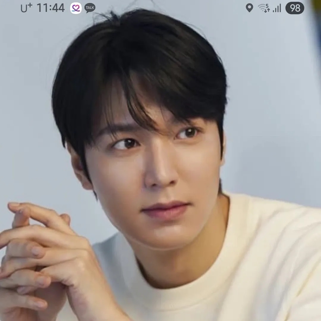 A moment captured by a fan of Lee Minho
