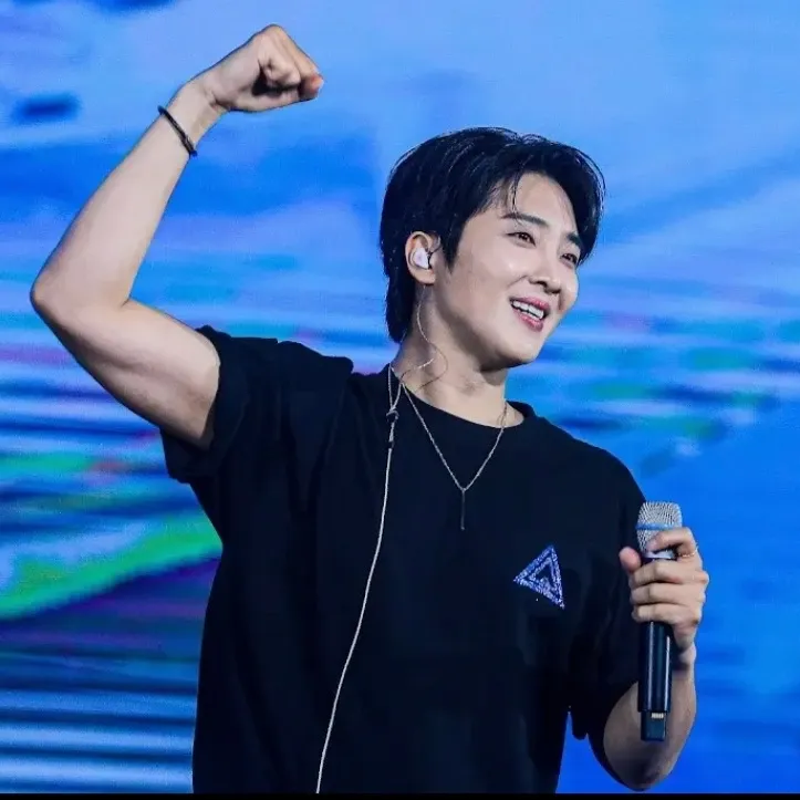 Latest photo of Hwang Yunsung