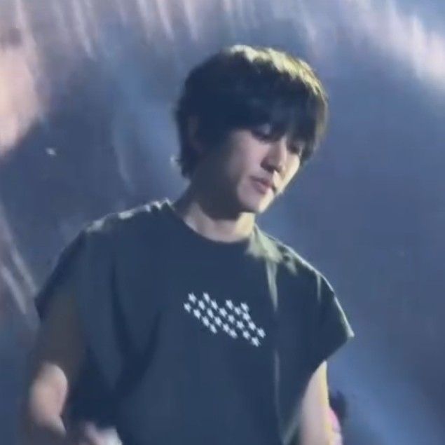 Latest photo of Lee Seungyoon