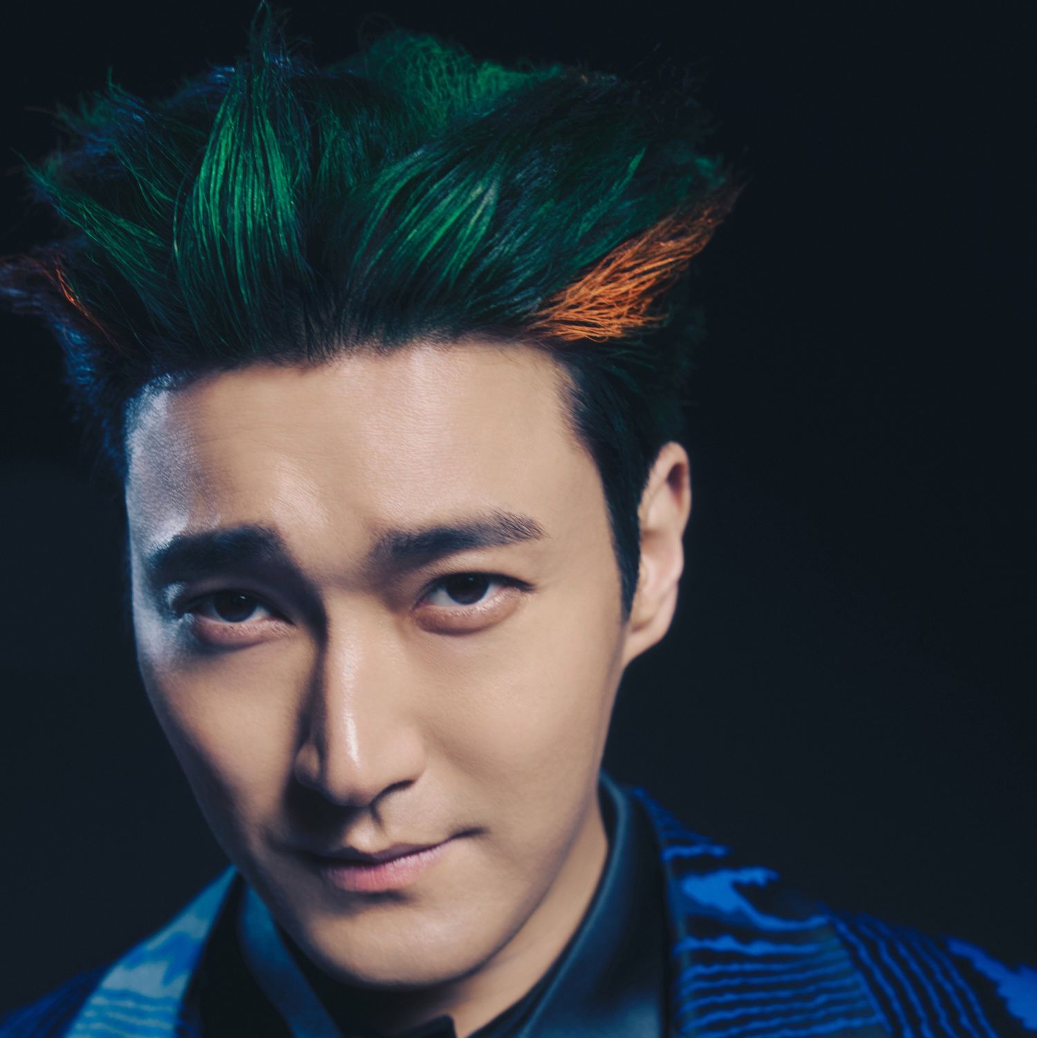 Behind-the-scenes cut of Choi Siwon