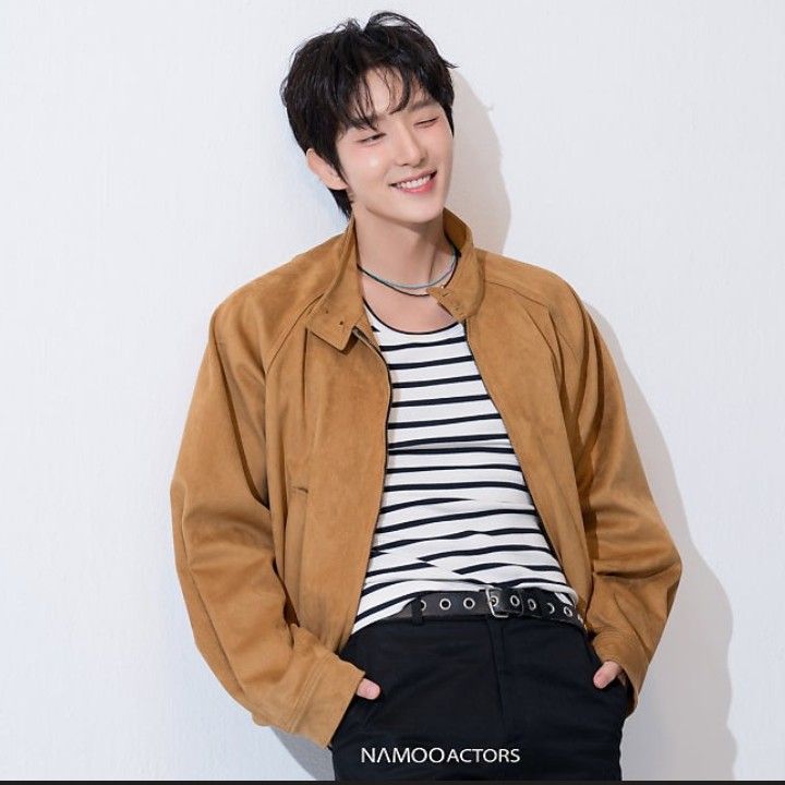 Behind-the-scenes cut of Lee Joongi