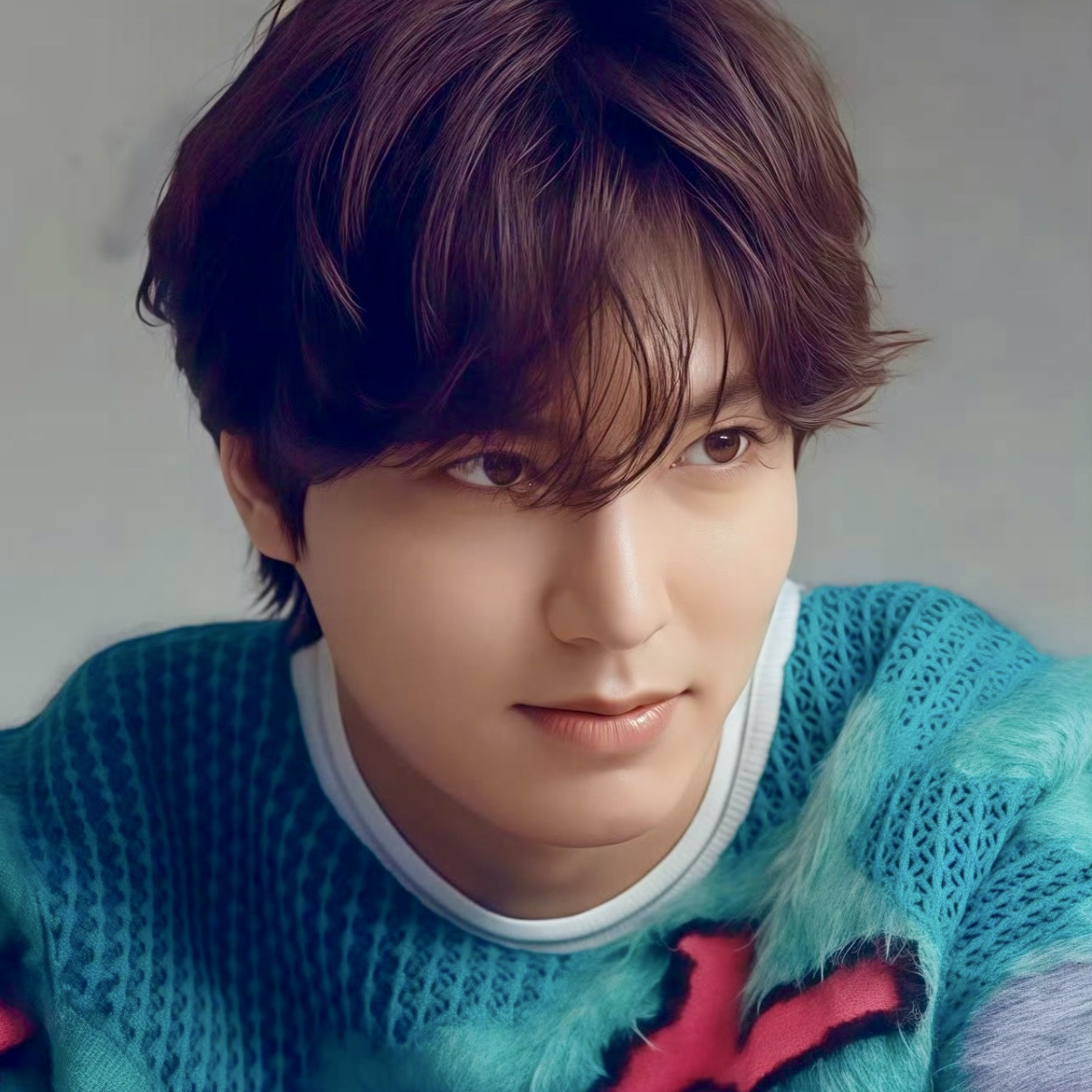 イ・ミンホの最近の活動ショット