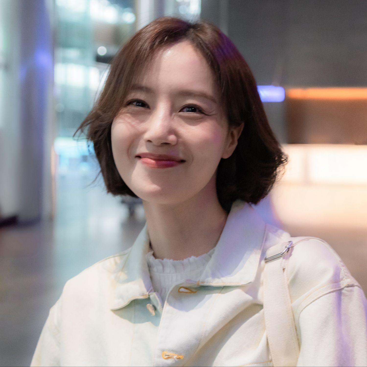 Behind-the-scenes cut of Moon Chaewon