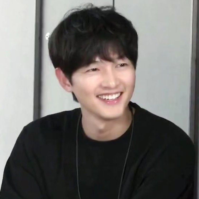 ソン・ジュンギの最新写真