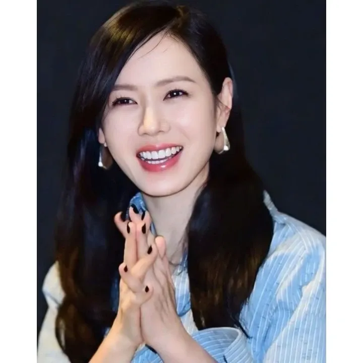 Cuplikan di balik layar dari Son Yejin