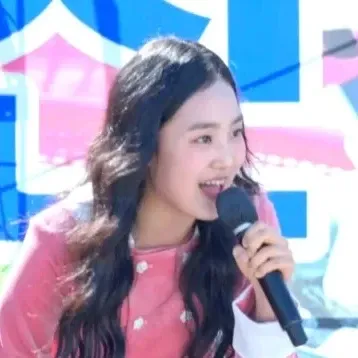 김태연의 최신 사진