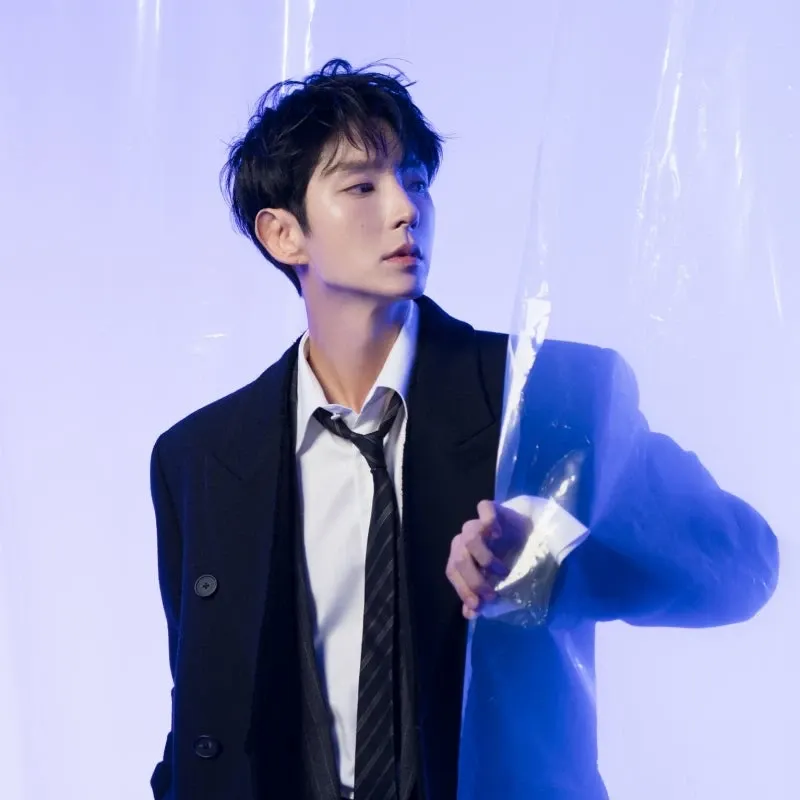 Foto kegiatan terbaru dari Lee Joongi