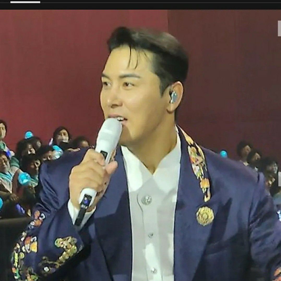 Foto kegiatan terbaru dari Jang Minho