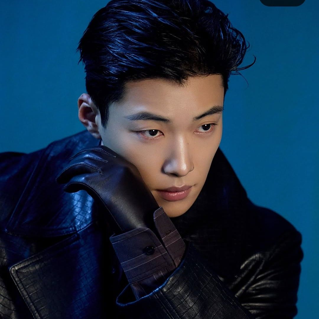 Behind-the-scenes cut of Woo Dohwan