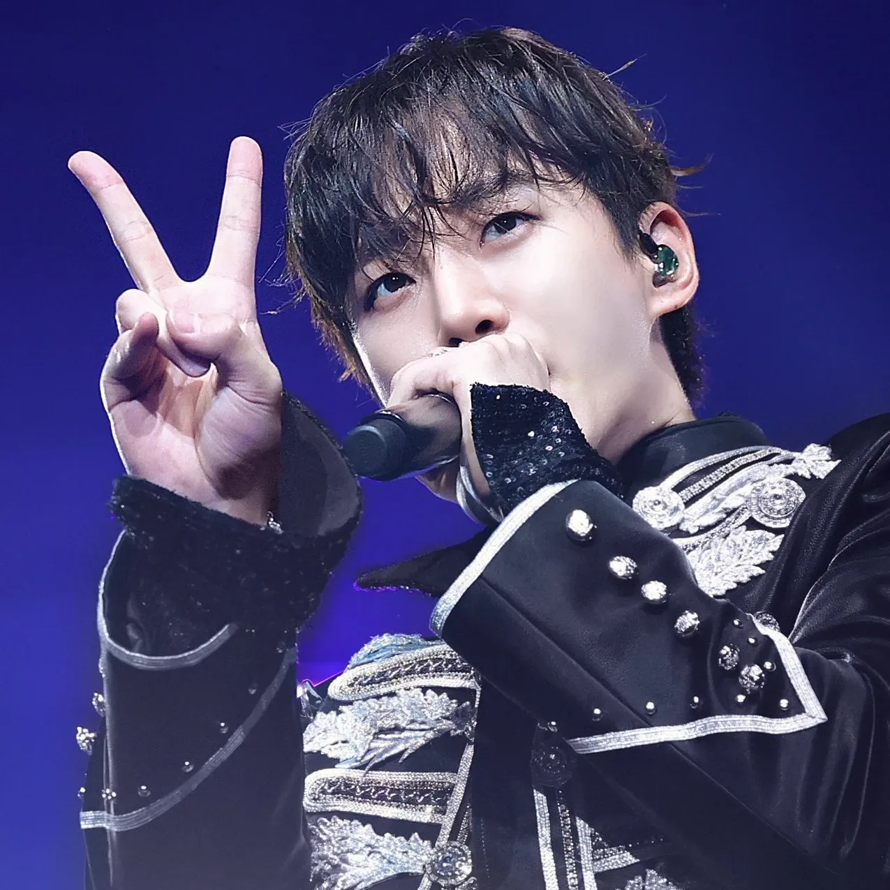 Behind-the-scenes cut of Lee Junho