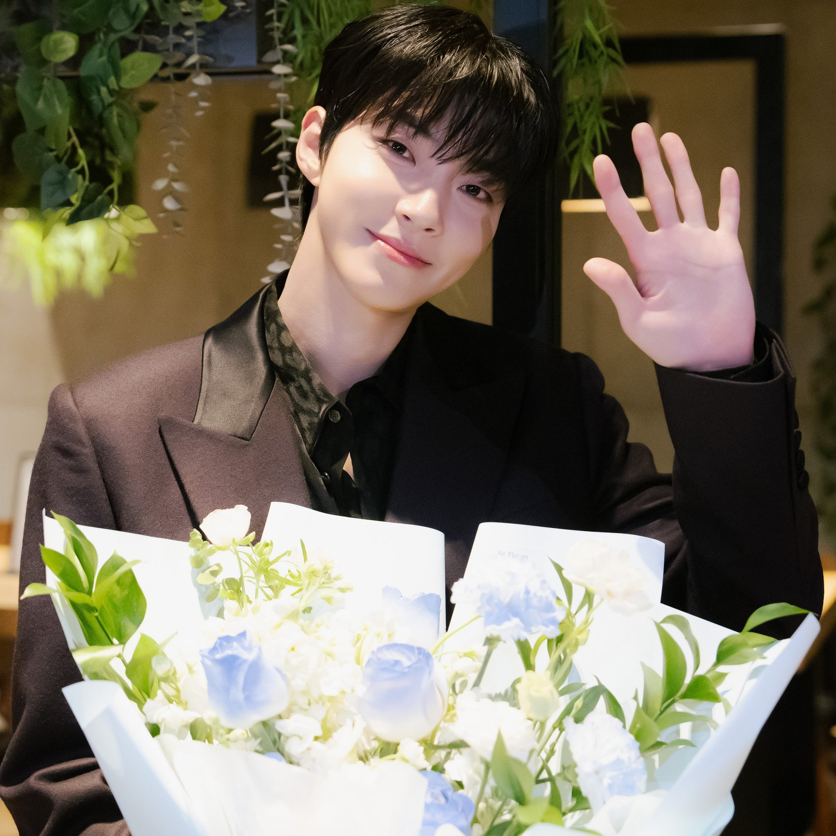 Recent activity shot of Hwang Inyoup