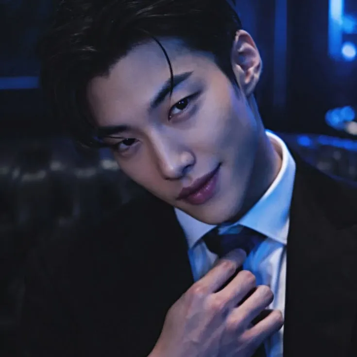 A moment captured by a fan of Woo Dohwan