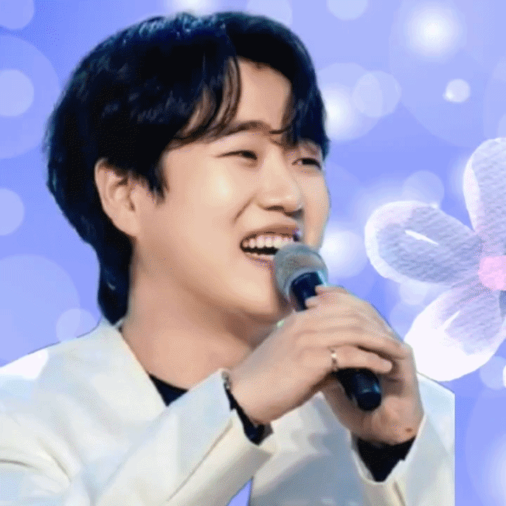 Behind-the-scenes cut of Hwang Youngwoong