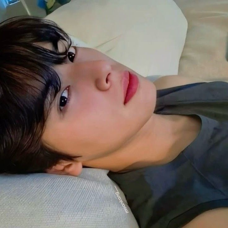 Latest photo of Cha Eunwoo