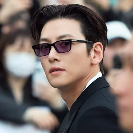 チ・チャンウクのビハインドカット