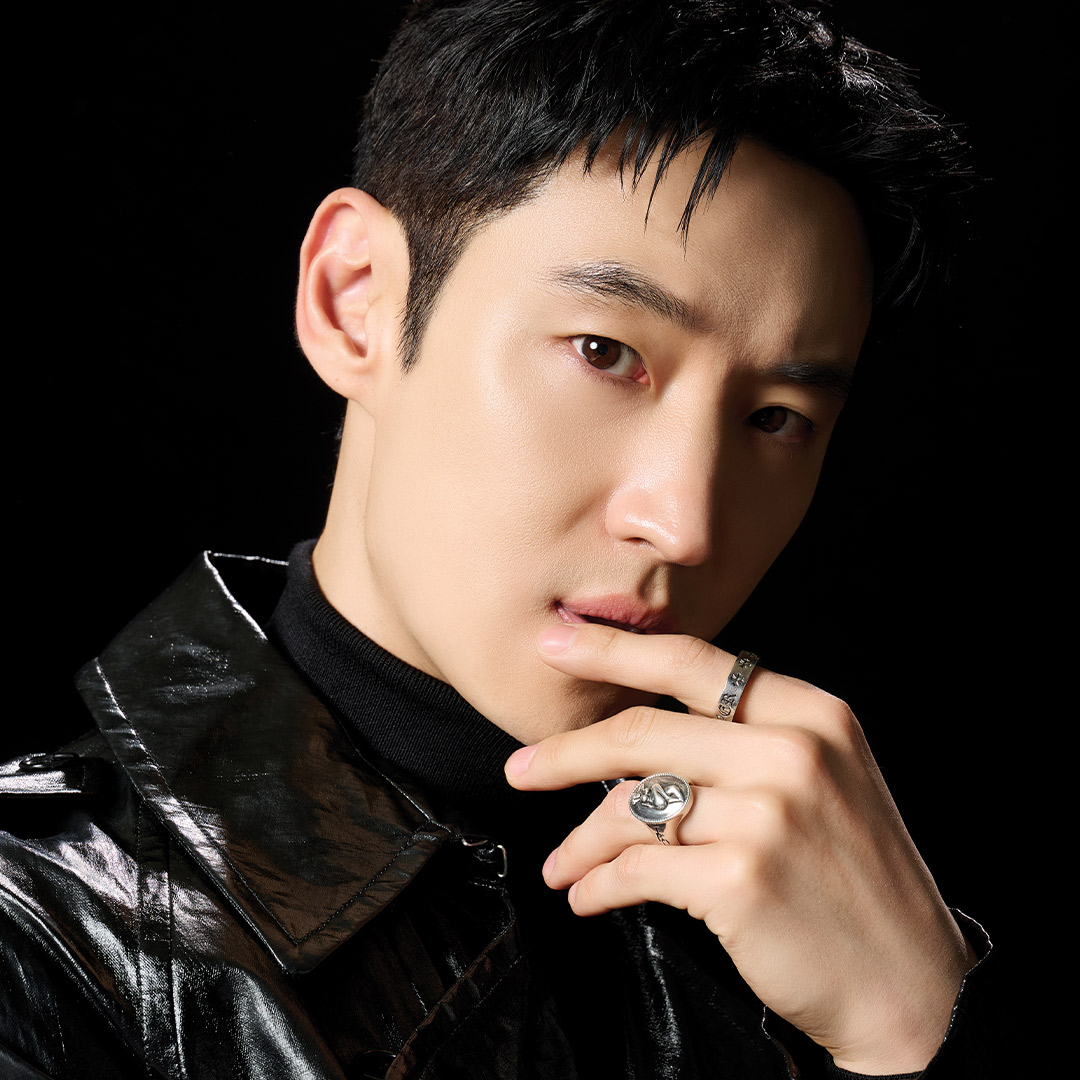 Behind-the-scenes cut of Lee Jaehoon