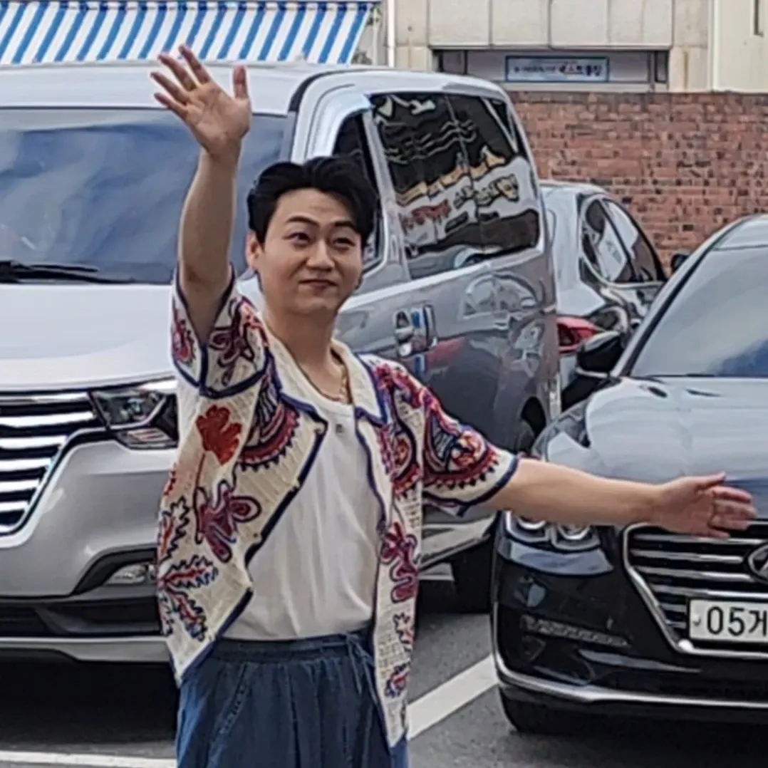 Recent activity shot of Min Soohyun