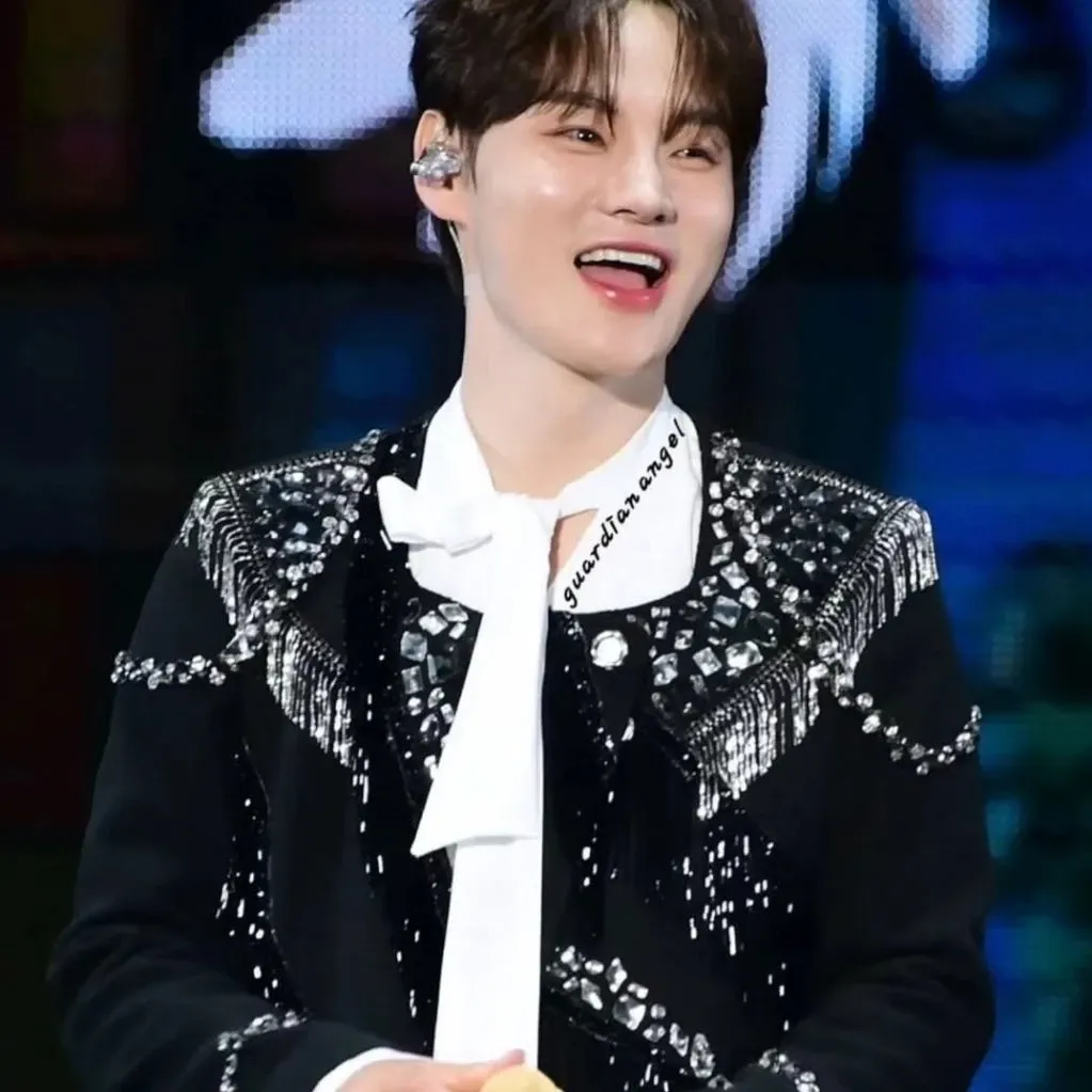 박서진의 비하인드 컷