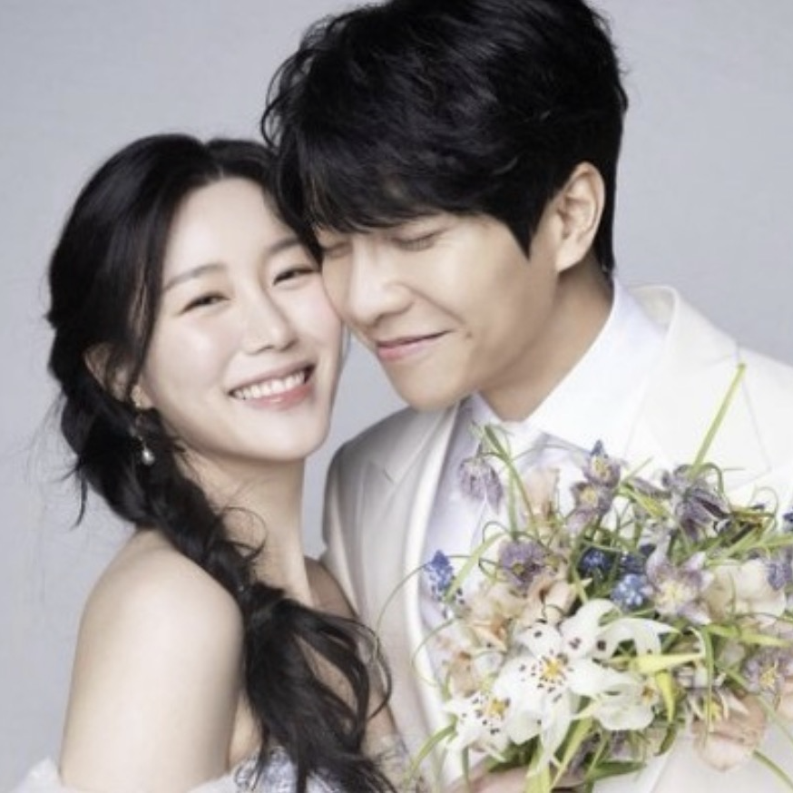Foto terbaru dari Lee Seunggi