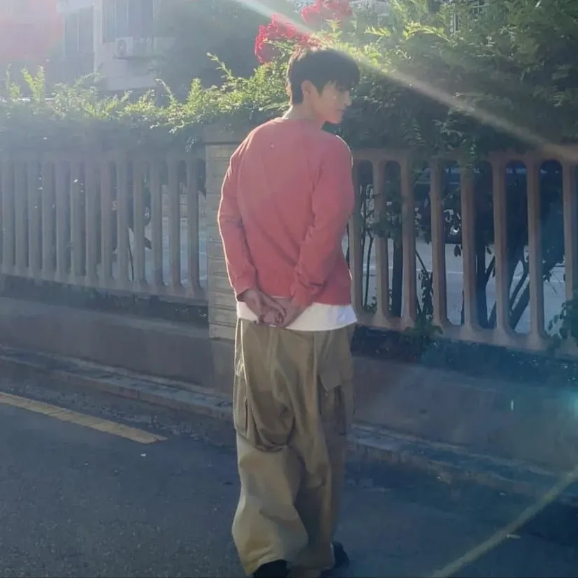 Latest photo of Seo Inguk