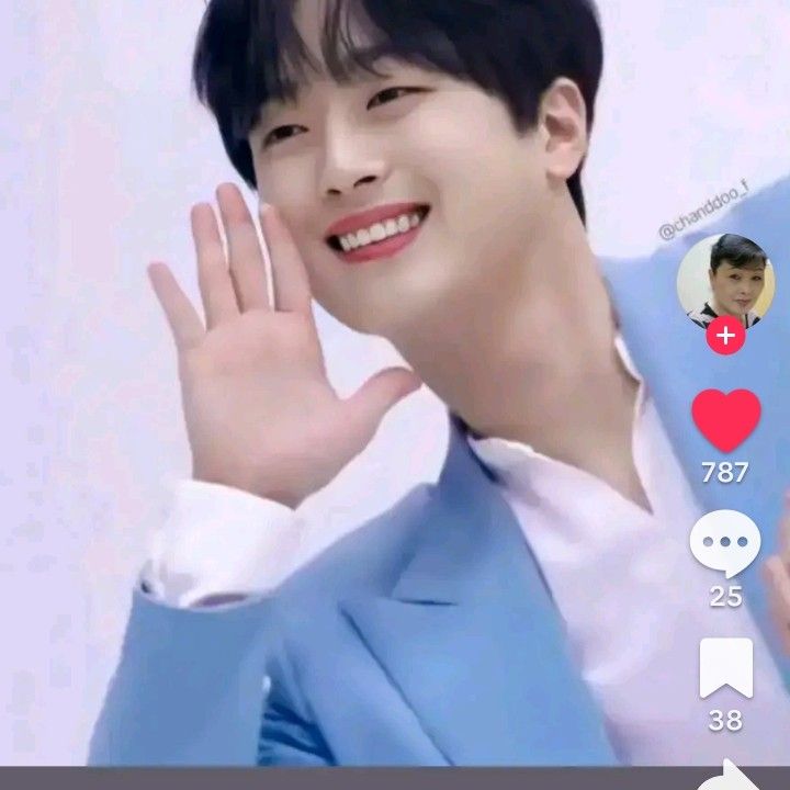 Foto kegiatan terbaru dari Lee Chanwon