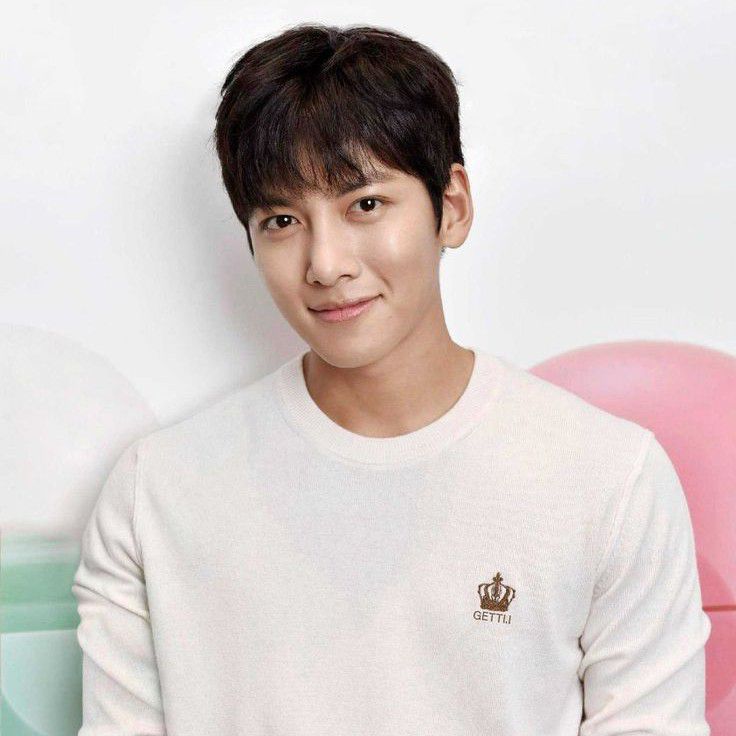 チ・チャンウクの最近の活動ショット