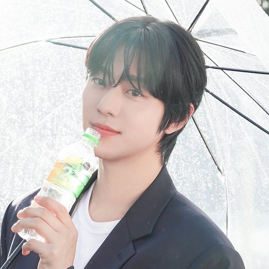 안효섭의 비하인드 컷