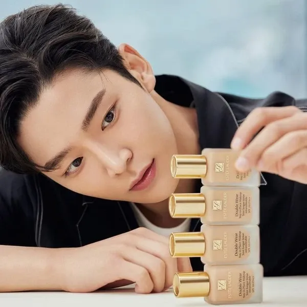 Foto kegiatan terbaru dari Rowoon