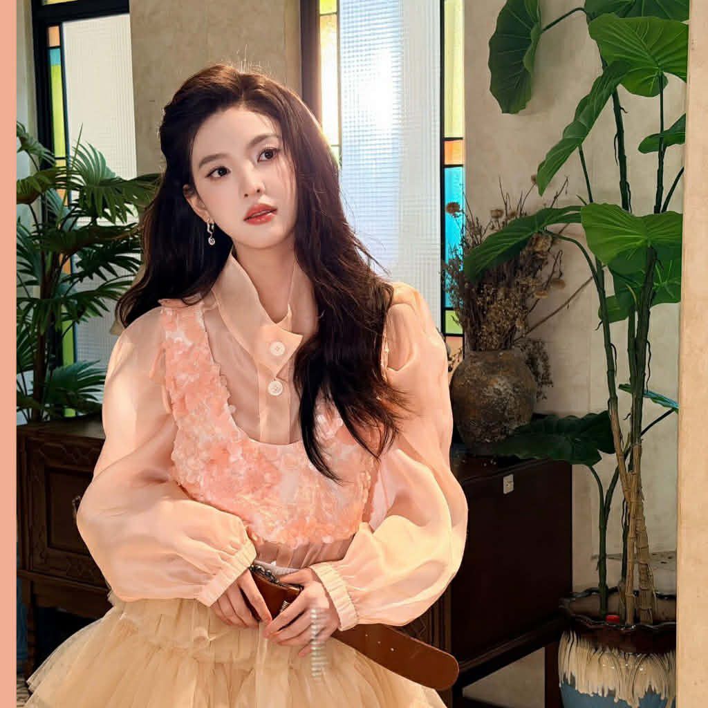 Latest photo of Zhang Ruonan