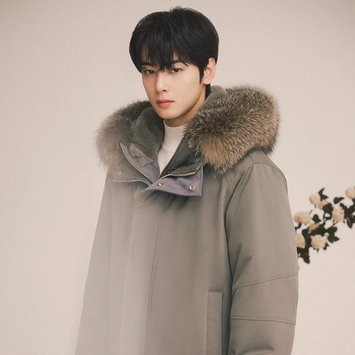 Latest photo of Cha Eunwoo