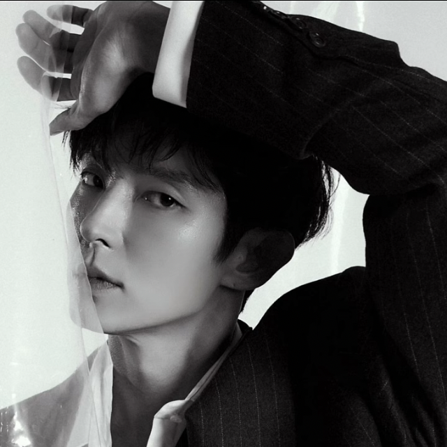 Latest photo of Lee Joongi