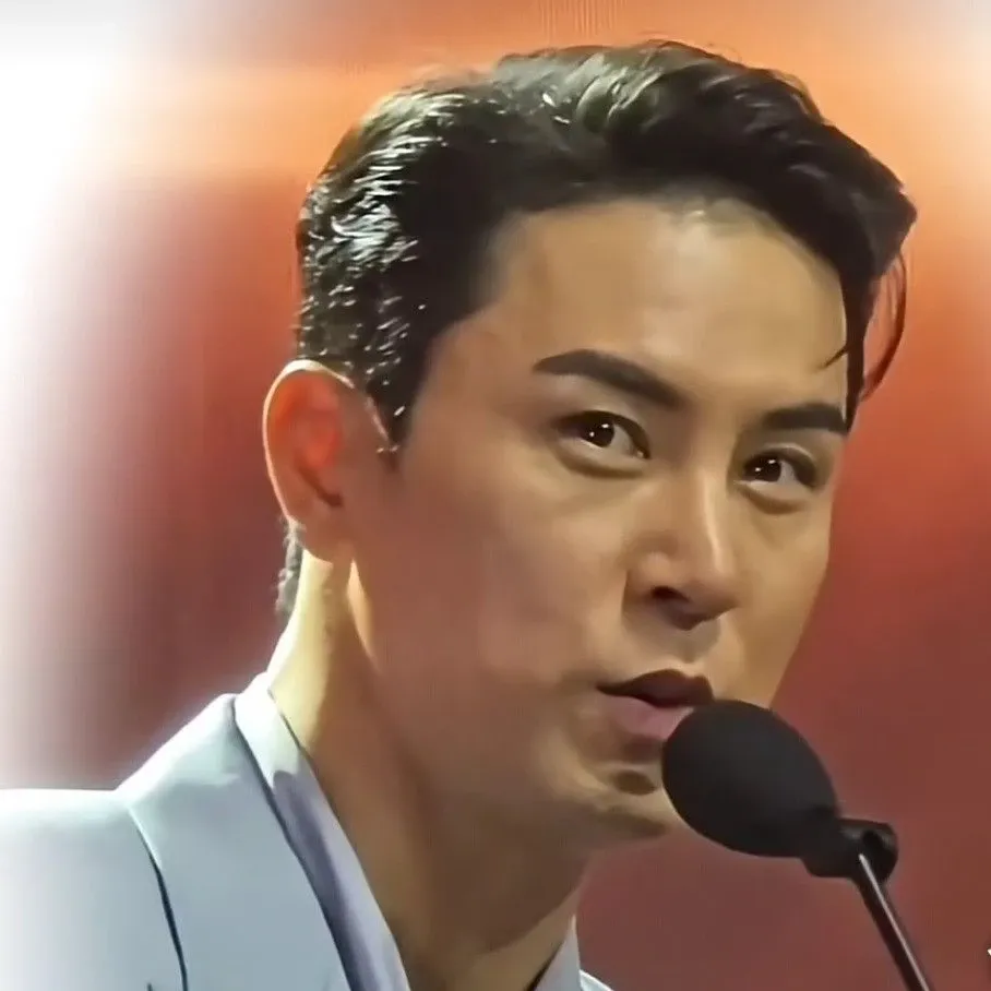 Foto kegiatan terbaru dari Jang Minho