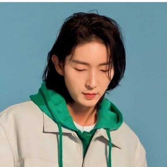 Recent activity shot of Lee Joongi