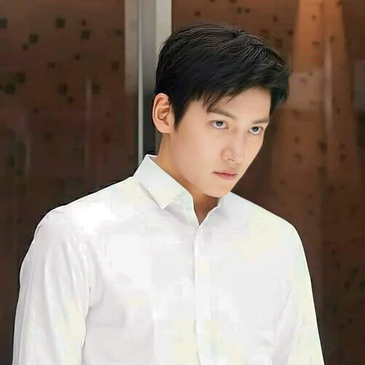 Recent activity shot of Ji Changwook
