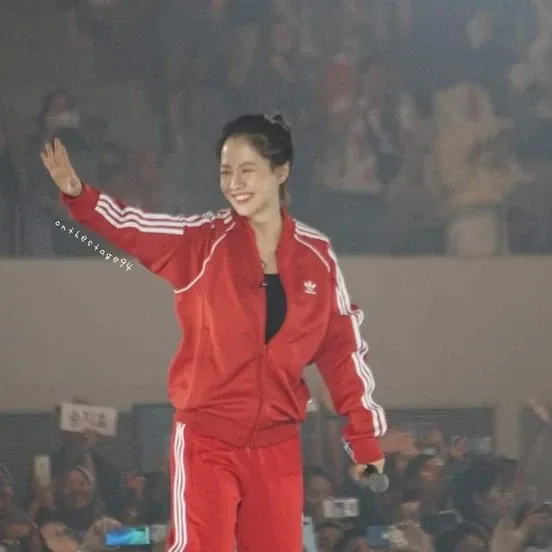 Foto terbaru dari Song Jihyo