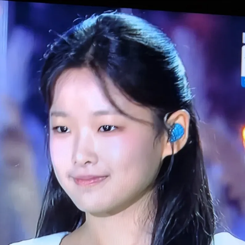 A moment captured by a fan of Lee Sooyeon