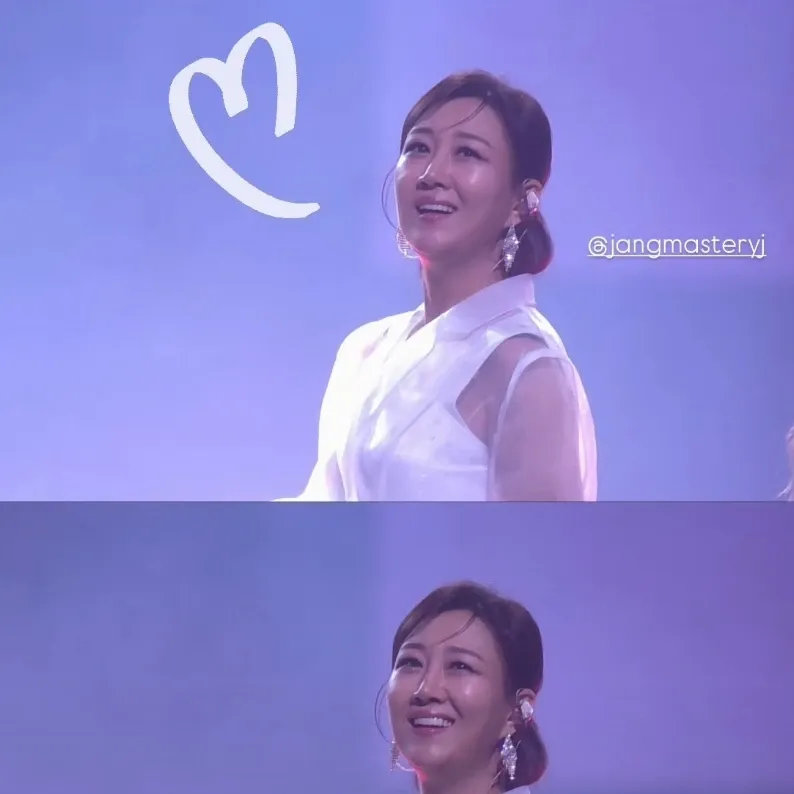 A moment captured by a fan of Jang Yoonjeong