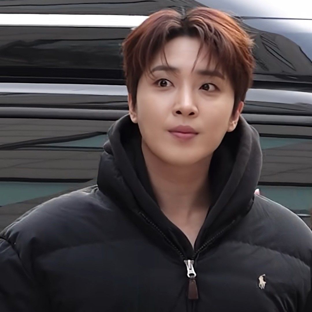 Latest photo of Hwang Yunsung