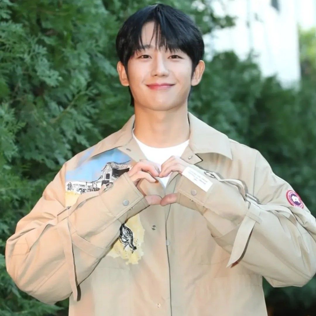 丁海寅的最新照片